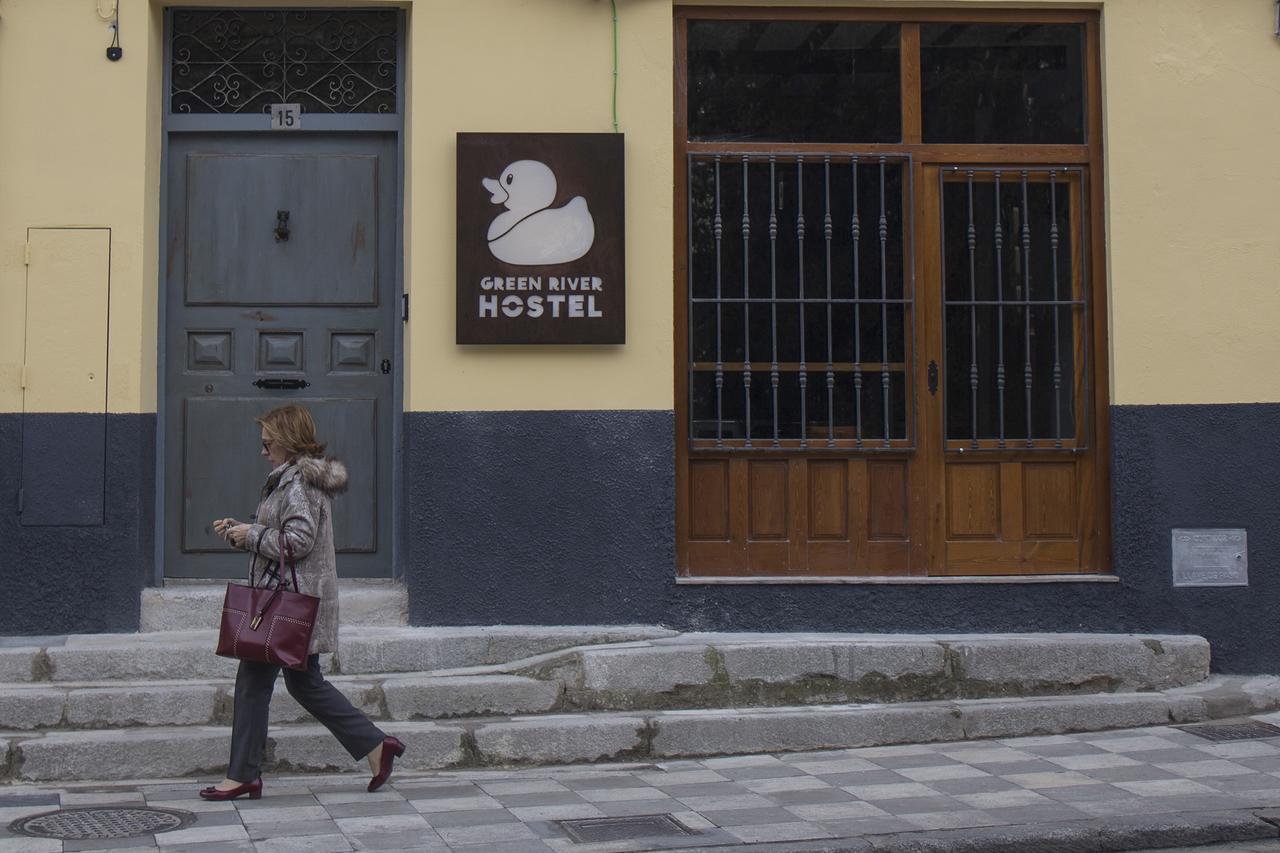 Green River Hostel Cuenca  Kültér fotó